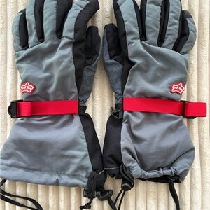 Fox Racing Gray & Black Snowboard/Ski  Gloves. Excellent Condition